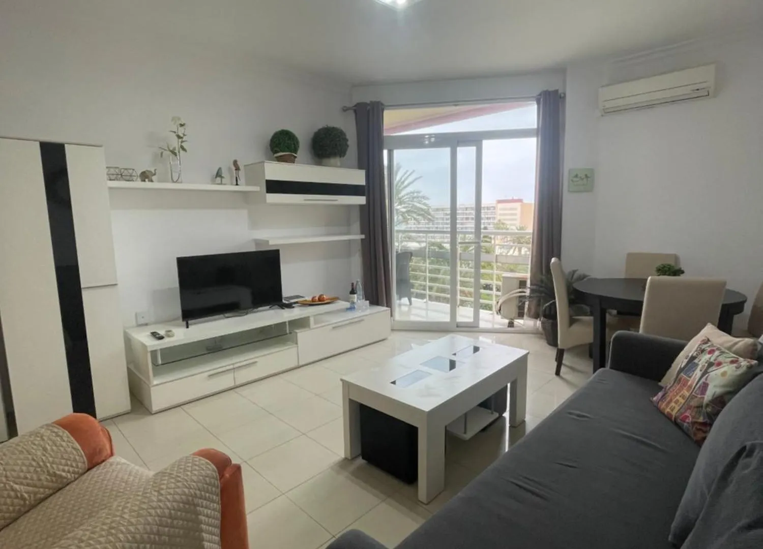 Apartamento Con Piscina Torremolinos 0*,  Spain